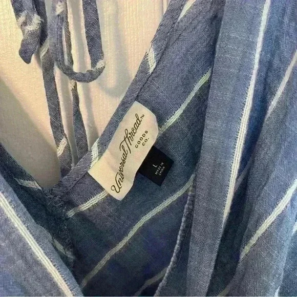 Universal Thread Chambray Striped Dress - Picture 4 of 4